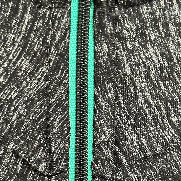 Ideology Women’s Active Space Dye Jacket in the Size Small in Black/Green Combo - Picture 11 of 11